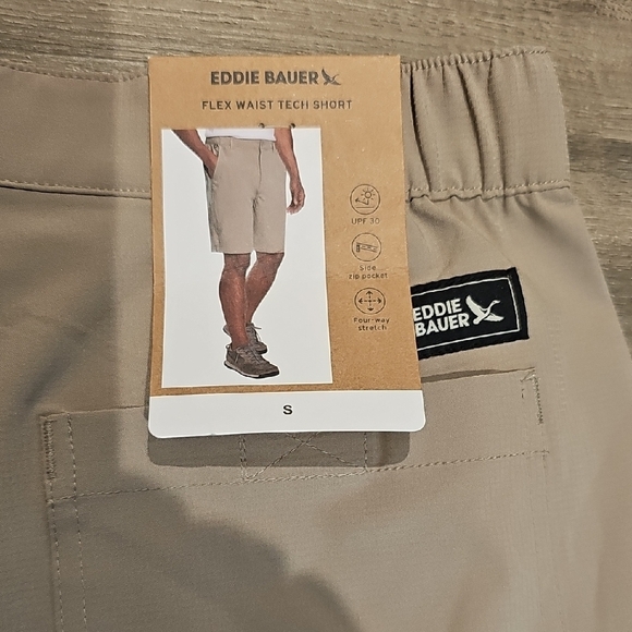 Eddie Bauer Men's Beige Flat Front Shorts - Picture 3 of 11